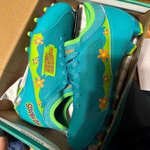 Scooby do mystery machine football cleats phenom brand. Never worn new in box